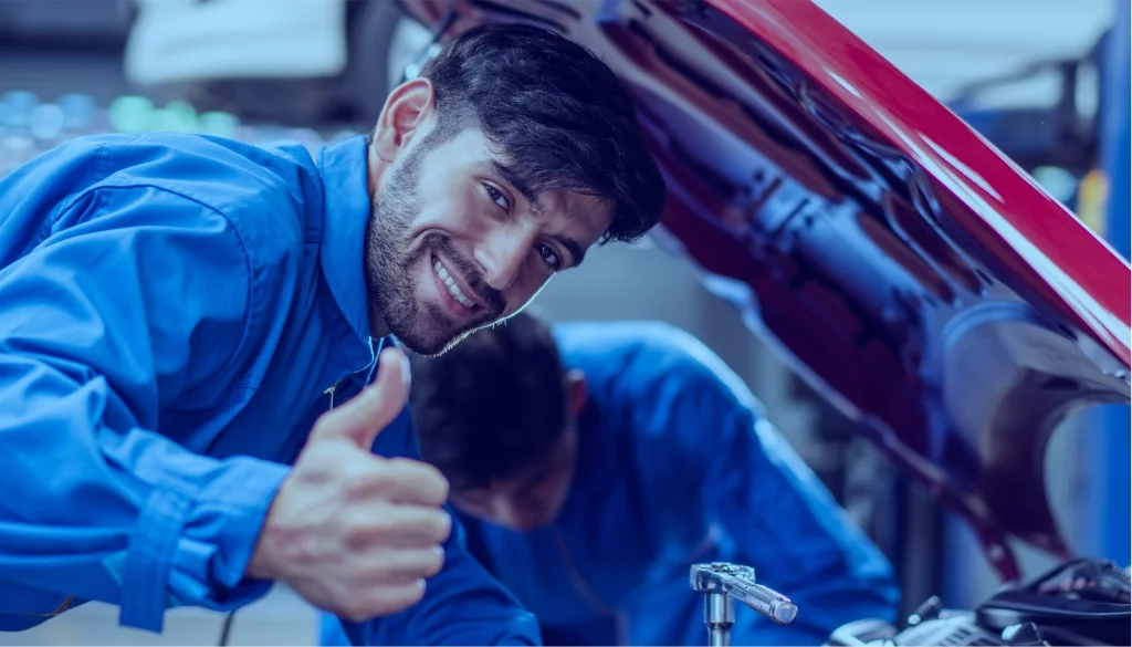 107_Automotive_Graphics 4_Slider Image